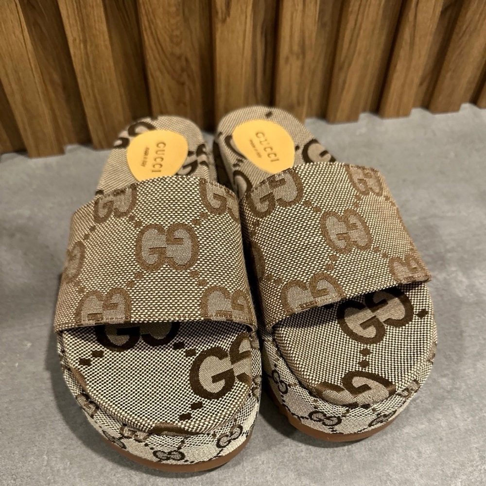 Gucci slides